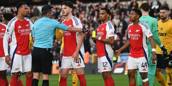 Kontroversi VAR Premier League 2025 Sepak Bola Modern